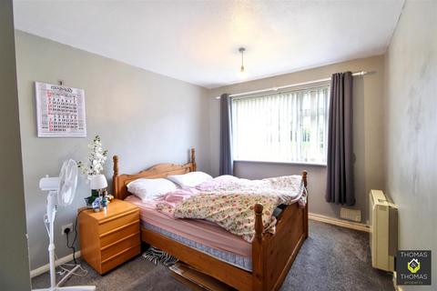 undefined, Holland Court, Kingsholm
