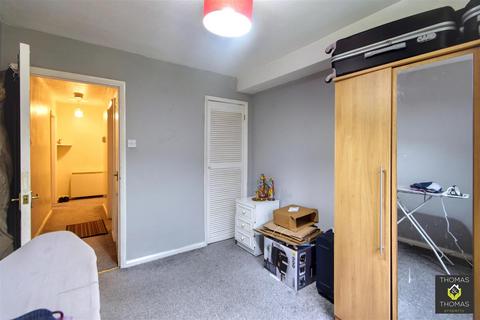 undefined, Holland Court, Kingsholm