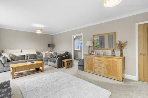 3 bedroom semi-detached house for sale, Burwash Road, Heathfield TN21
