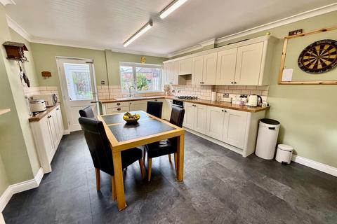 3 bedroom semi-detached house for sale, Ferndale Road, Sutton Coldfield