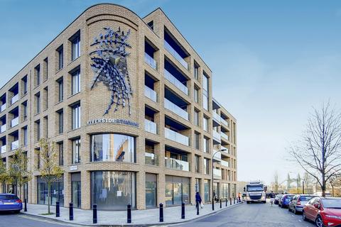 1 bedroom flat for sale, Queens Wharf, Crisp Road, Hammersmith, W6