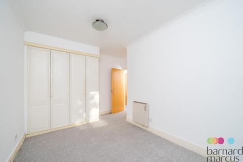 2 bedroom apartment to rent, 24 - 26 Friern Park, North Finchley, London