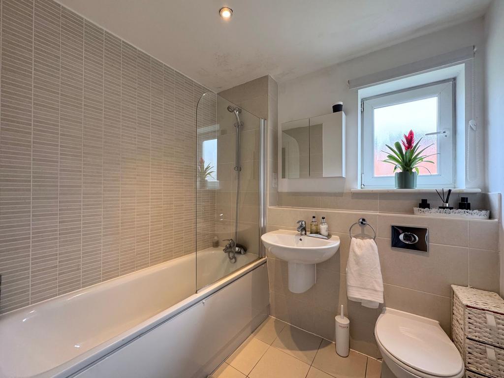 Family bathroom