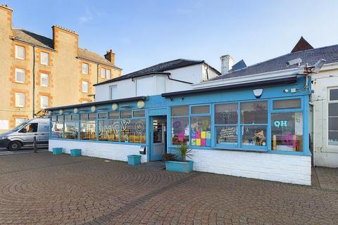 Restaurant to rent, 28 Bath St Largs KA30 8BL