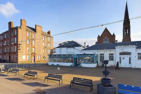 Restaurant to rent, 28 Bath St Largs KA30 8BL