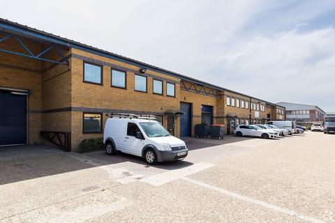 Warehouse to rent, Castle Rd Sittingbourne ME10 3BG