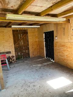 Industrial unit to rent, Lythe Lane Stroud Petersfield GU32 1AT