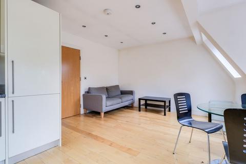 1 bedroom flat to rent, Upper Street, London, N1
