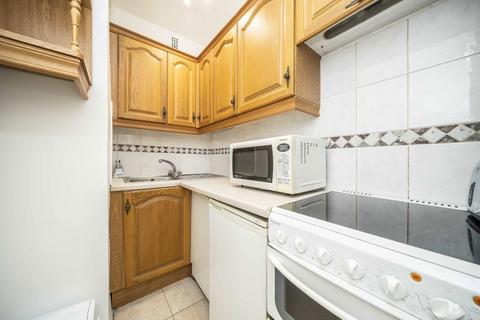 undefined, Woburn Place, London WC1H