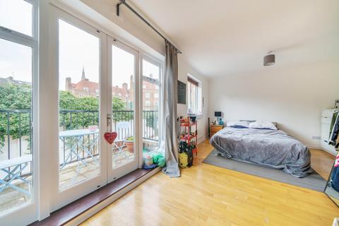 undefined, Vestry Mews London SE5