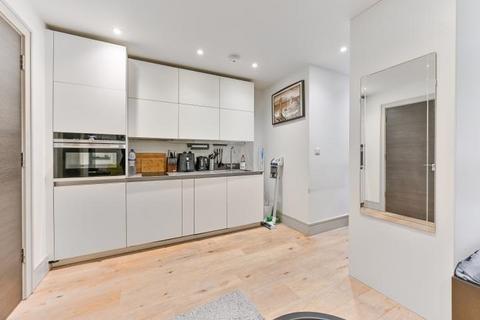 Studio for sale, Crown Hill, Church Street, Croydon, CR0