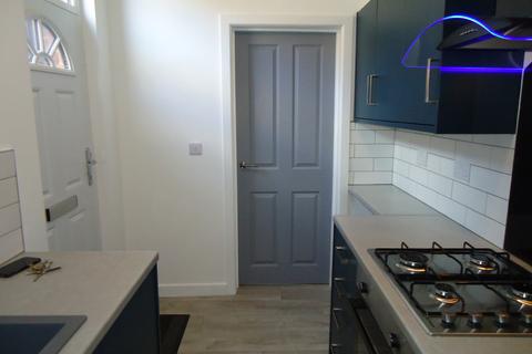 1 bedroom apartment to rent, Graham Mount, Leeds LS4