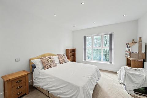 1 bedroom flat for sale, Edward Court, Alexandra Road, Poole