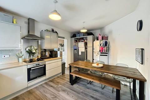 3 bedroom semi-detached house for sale, Louwil Avenue, Mansfield Woodhouse, Nottinghamshire