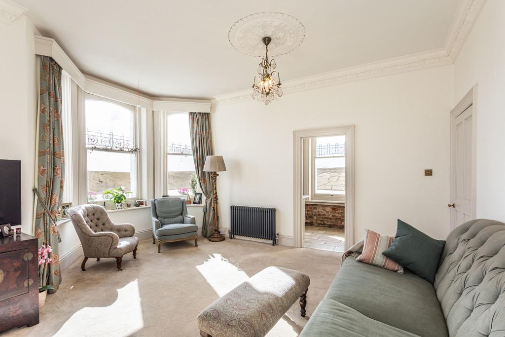 1, 171 Kingsway-23
