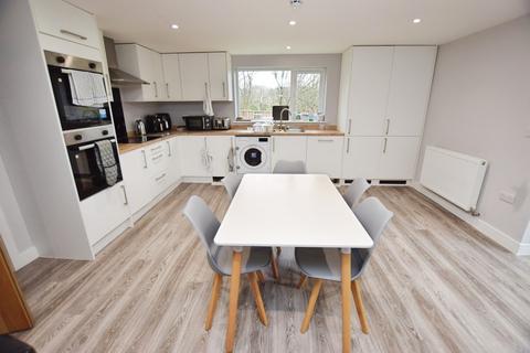 undefined, Mincinglake Road, Stoke Hill