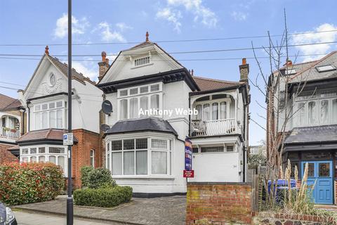 Compton Road, Winchmore Hill, N21