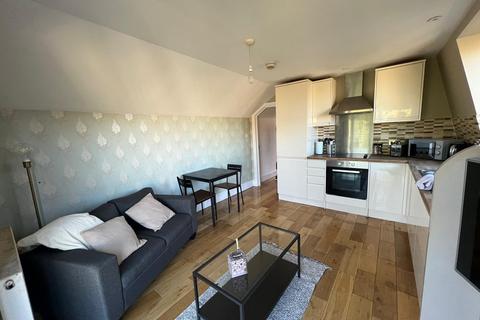 2 bedroom apartment to rent, Naylor Road, London SE15
