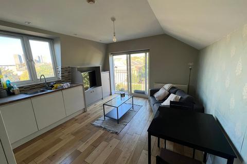 2 bedroom apartment to rent, Naylor Road, London SE15