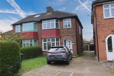 3 bedroom semi-detached house for sale, Pentland Close, NW11