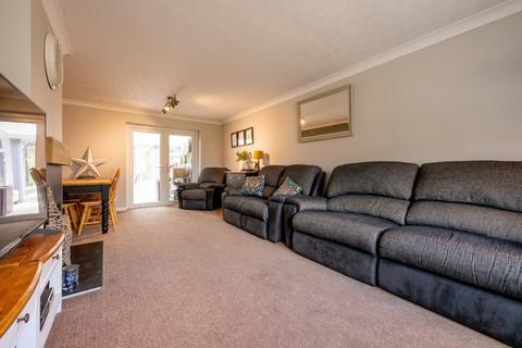 5 bedroom detached house for sale, Saddlebow, King's Lynn