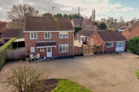 5 bedroom detached house for sale, Saddlebow, King's Lynn