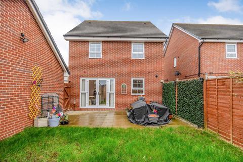 undefined, Thruxton Avenue, Fordhouses, Wolverhampton