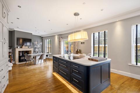 6 bedroom townhouse for sale, The Colosseum, Lincoln