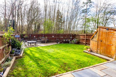undefined, Celtic Close, Higham Ferrers NN10