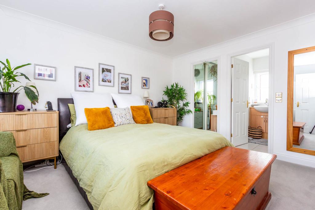Main bedroom