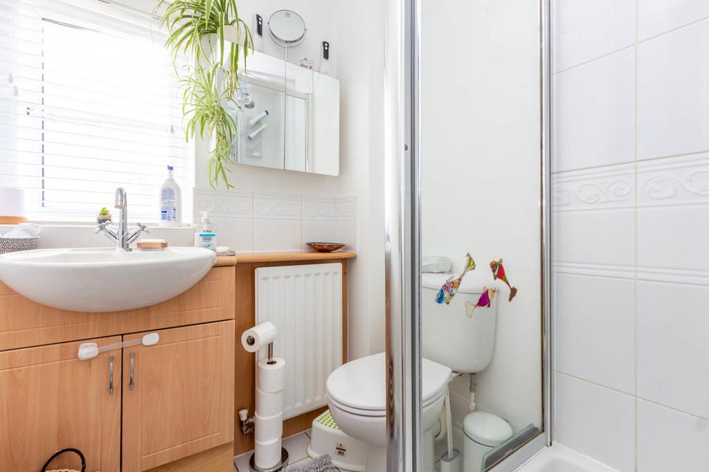 Ensuite shower room
