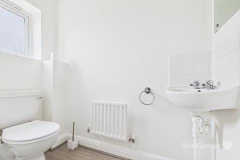 undefined, Auction Close, Ashbourne