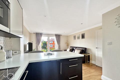 2 bedroom apartment for sale, Main Road, Harwich CO12