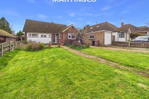 undefined, Luckley Road, Wokingham