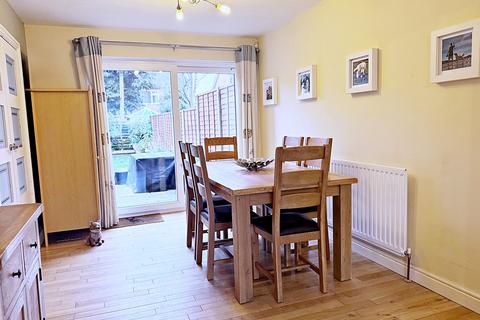 undefined, De Montfort Road, Kenilworth