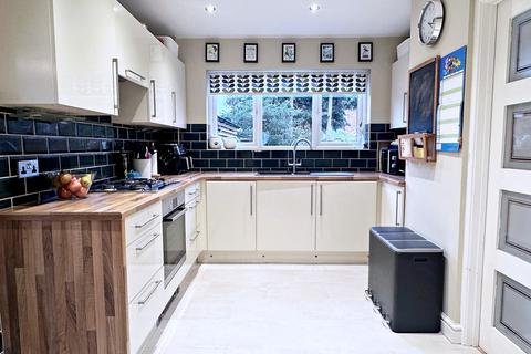 undefined, De Montfort Road, Kenilworth