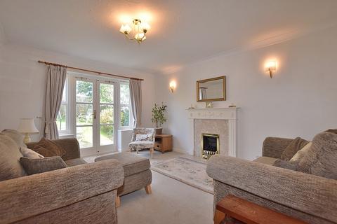2 bedroom semi-detached bungalow for sale, Gillingwood Close, Richmond