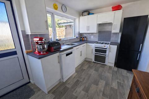 2 bedroom semi-detached bungalow for sale, Hill Farm Way, West Sussex BN42