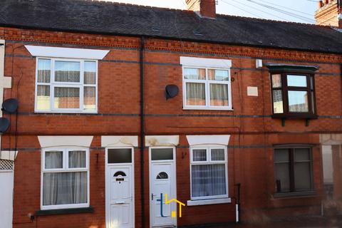 2 bedroom terraced house to rent, Dunton Street, Leicester