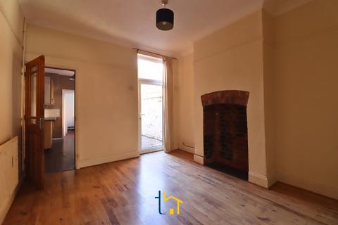2 bedroom terraced house to rent, Dunton Street, Leicester