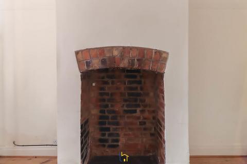 2 bedroom terraced house to rent, Dunton Street, Leicester