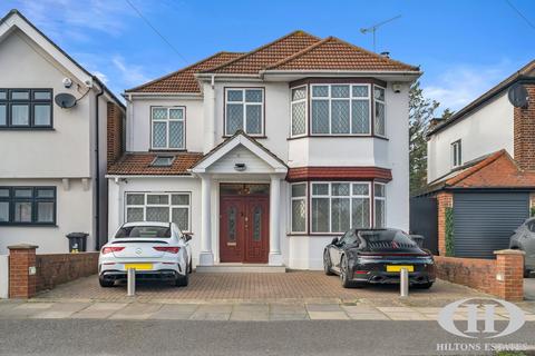 undefined, Shaftesbury Avenue, Southall