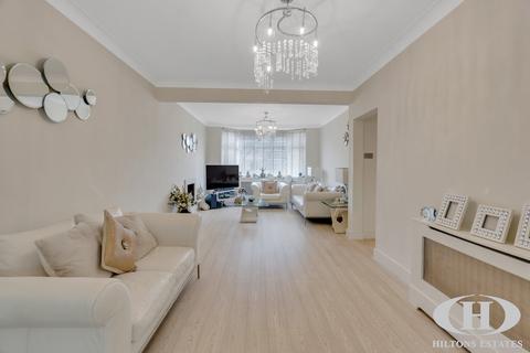 undefined, Shaftesbury Avenue, Southall