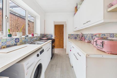 2 bedroom terraced house for sale, New Street, Gloucester