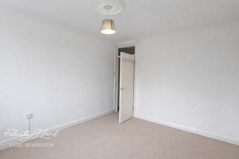 undefined, Narford Road, LONDON