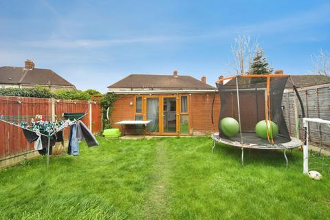 2 bedroom end of terrace house for sale, MacDonald Avenue, Dagenham, Essex, RM10
