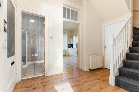 3 bedroom apartment for sale, Canal Street, Renfrew PA4