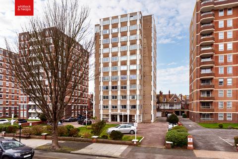 2 bedroom flat for sale, Grand Avenue, Hove