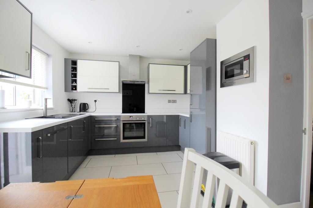 Kitchen 8