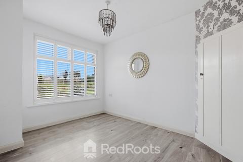 2 bedroom bungalow for sale, York Road, Doncaster DN5